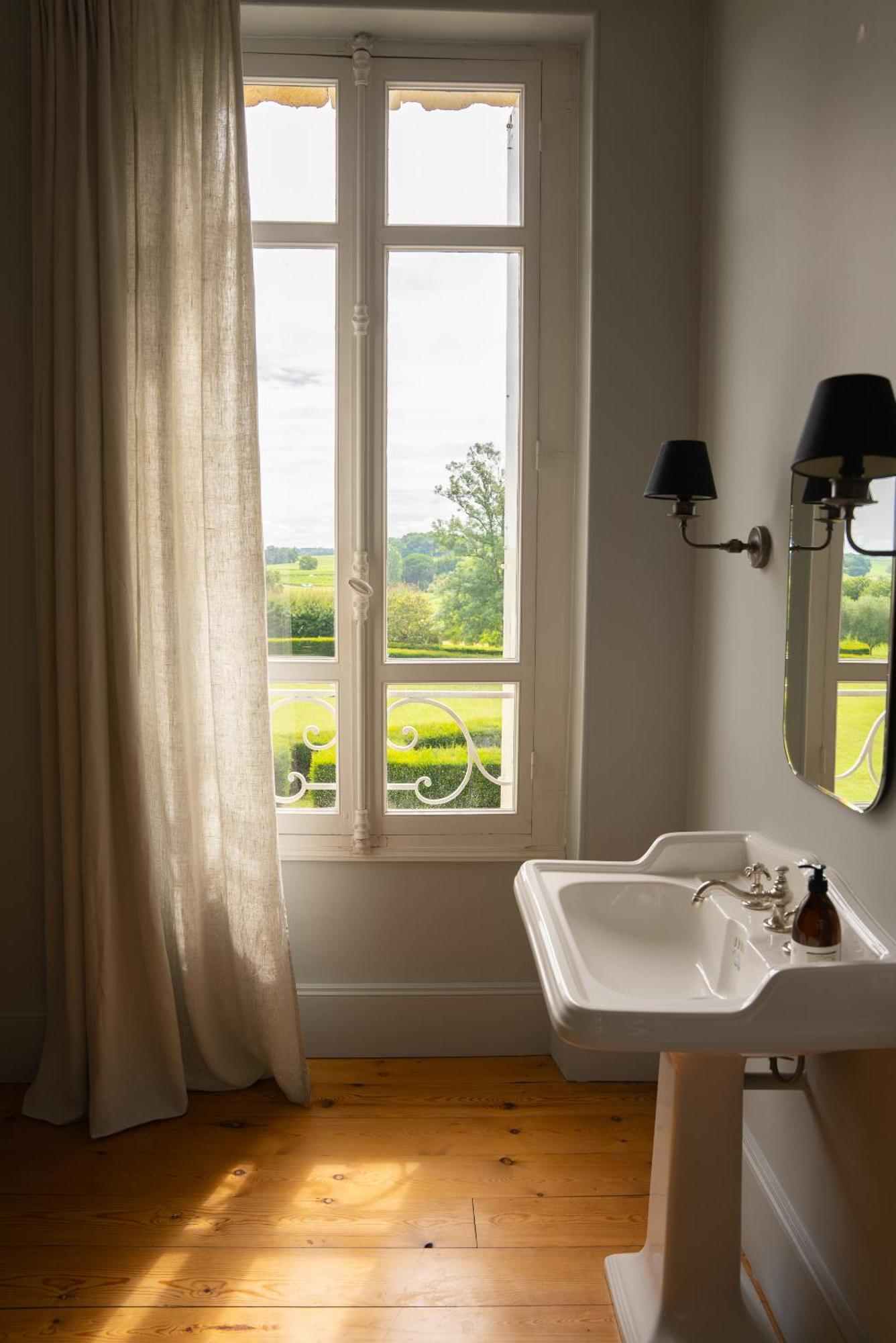 Château de Lussac Lussac  Chambre photo