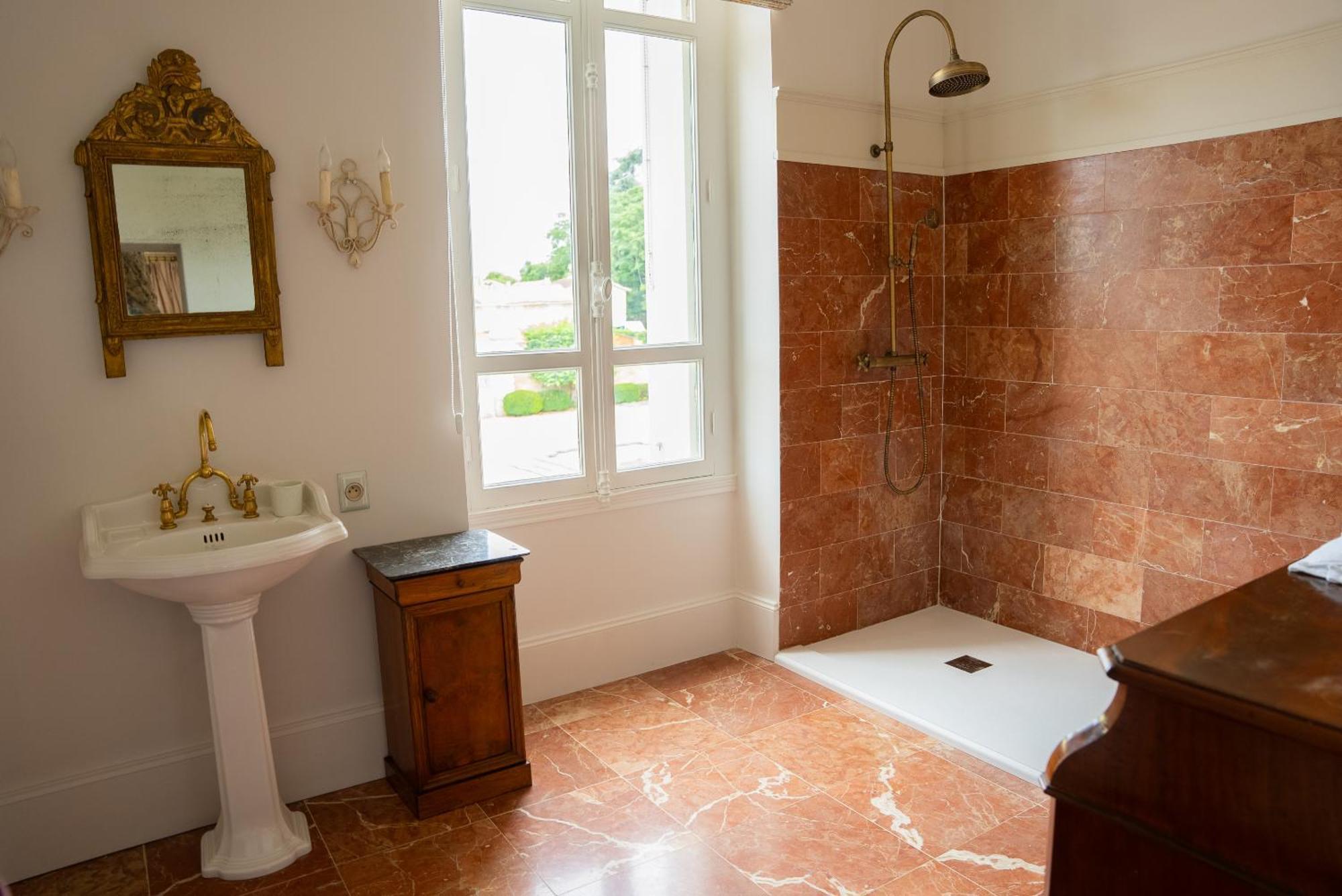 Château de Lussac Lussac  Chambre photo