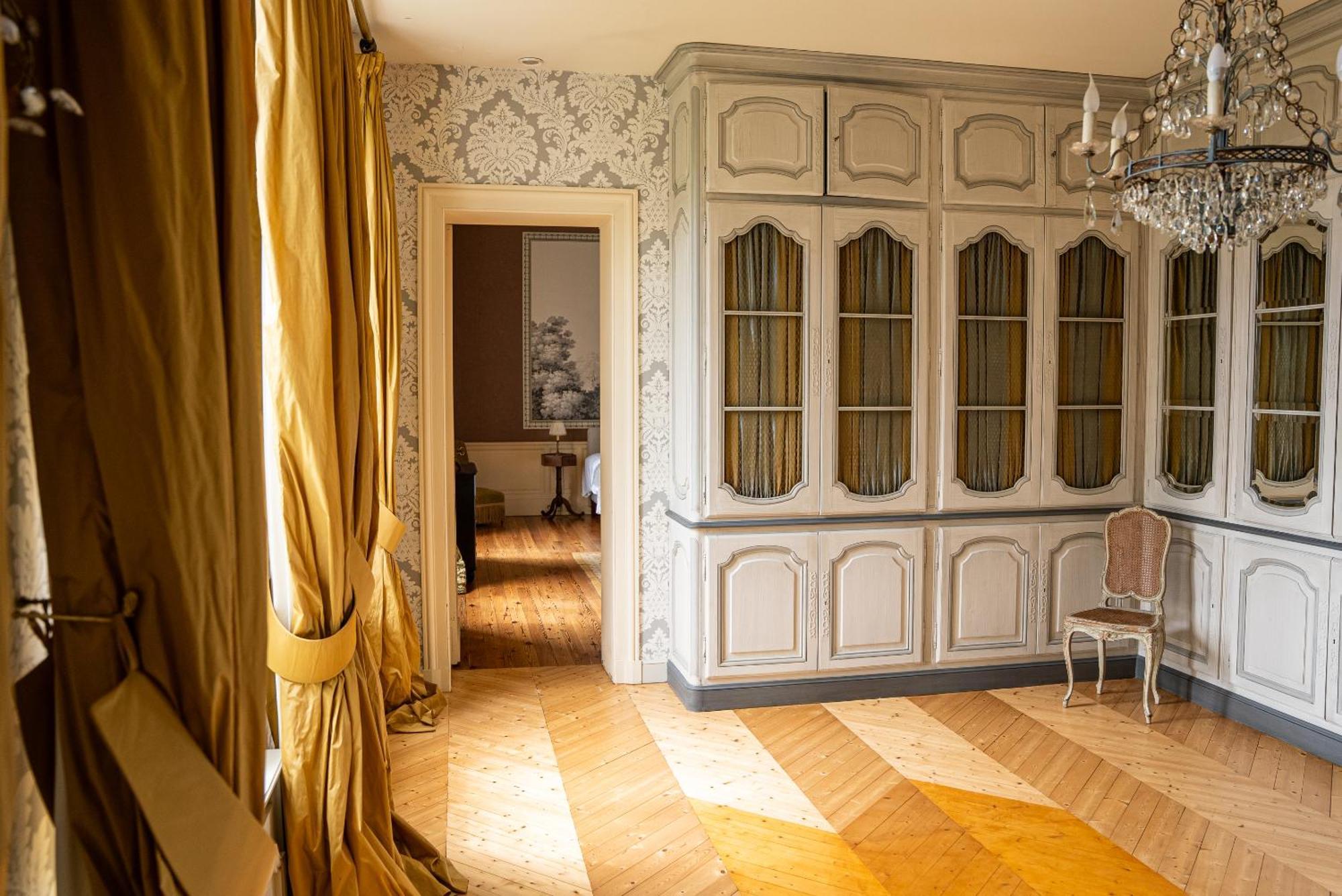 Château de Lussac Lussac  Chambre photo