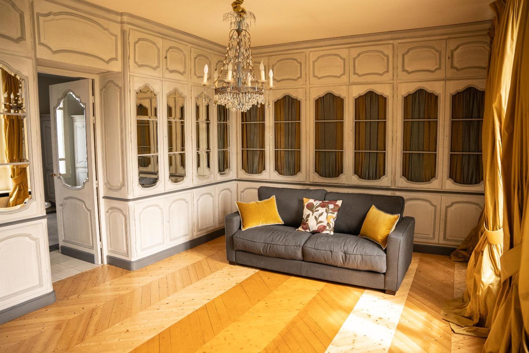 Château de Lussac Lussac  Chambre photo
