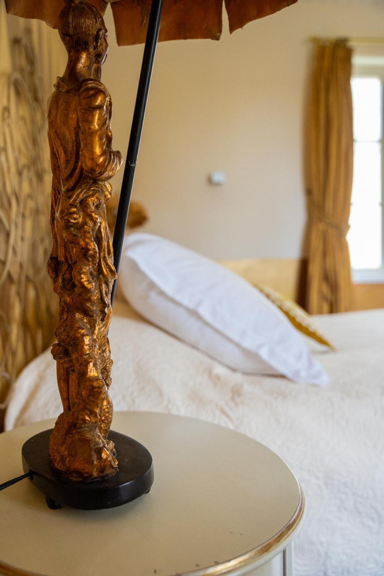 Château de Lussac Lussac  Chambre photo