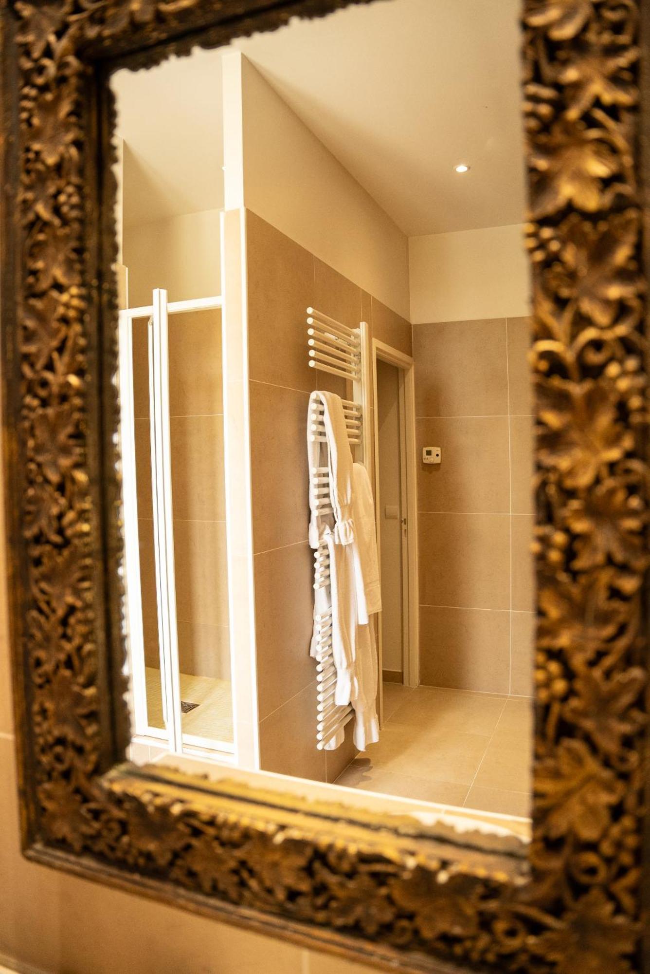 Château de Lussac Lussac  Chambre photo