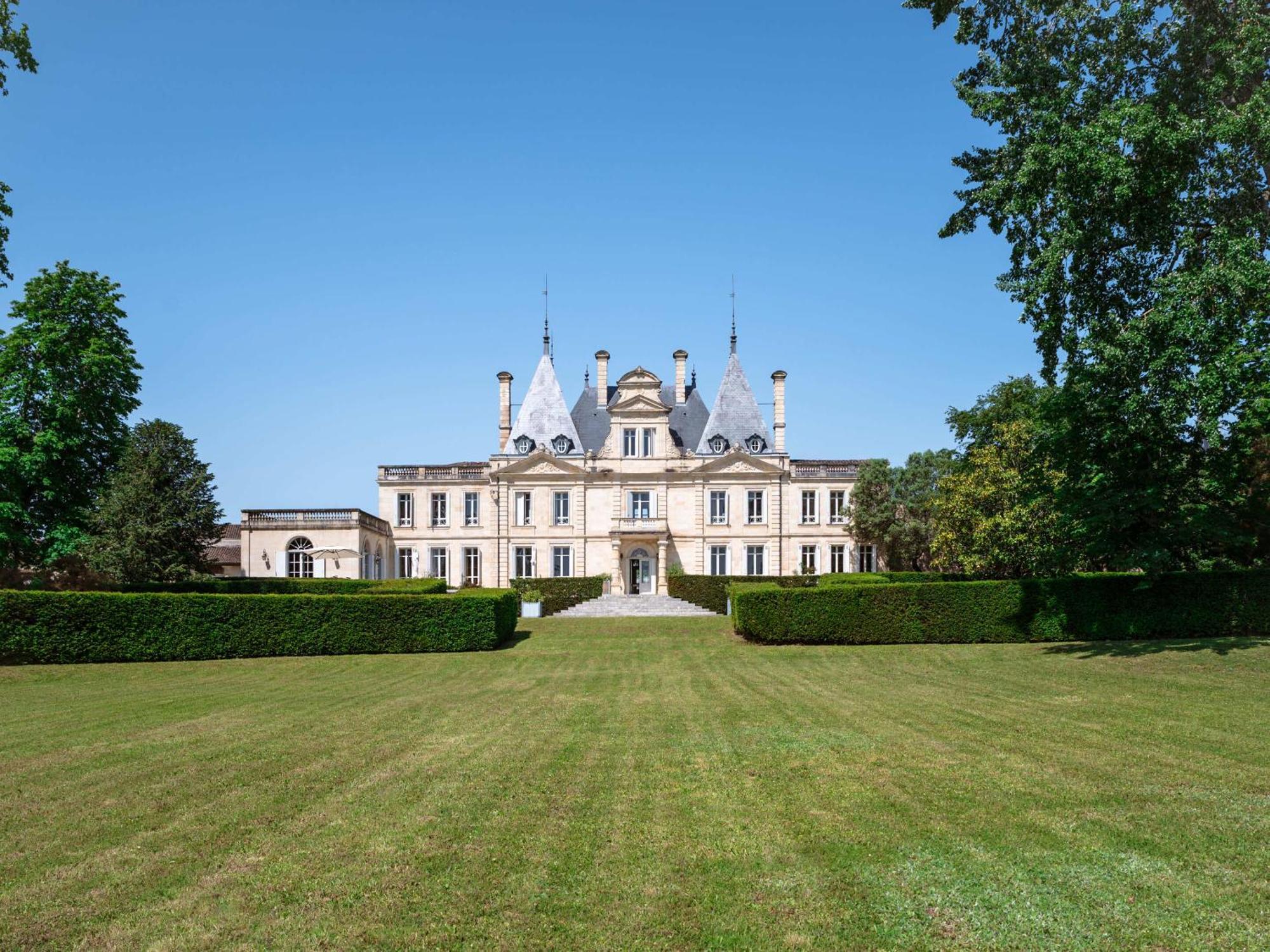 Château de Lussac Lussac  Chambre photo